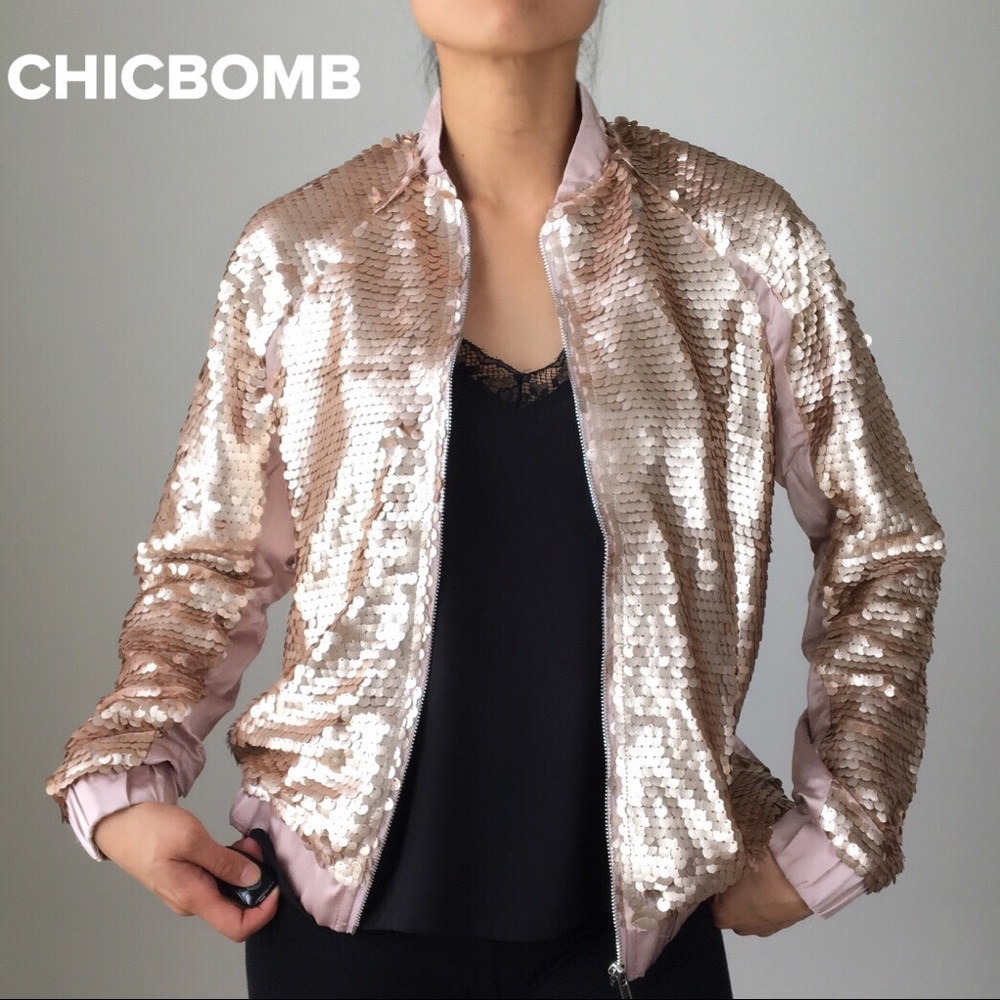 CHICBOMB - Picture 2 of 7